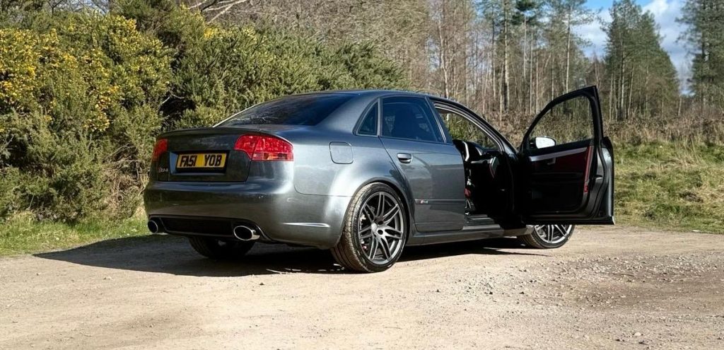 Showing you what we can do- project RS4 Chips & Scuffs Auto Cosmetics